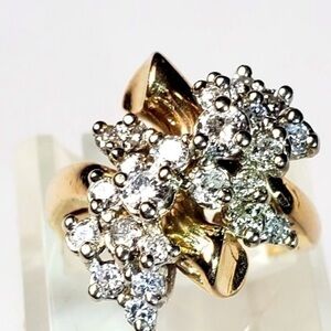 14K woman’s ring solid yellow gold with natural diamonds NWT “Pomegranate Bloom”